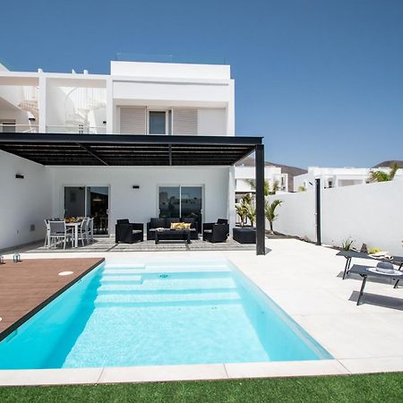 Serena Villa 38 - Heated Pool, Sea Views, Ac, High Speed Internet Playa Blanca  Esterno foto